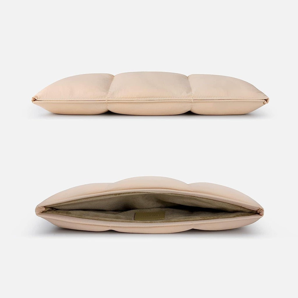 Comfyable Puffy Laptop Sleeve 13 Inch 14 Inch, Quilted Puffer Laptop Carrying Case, Pillow Case Compatible with MacBook Air M4 2025 M3 M2 M1, MacBook Pro M4 Pro/Max, Sand