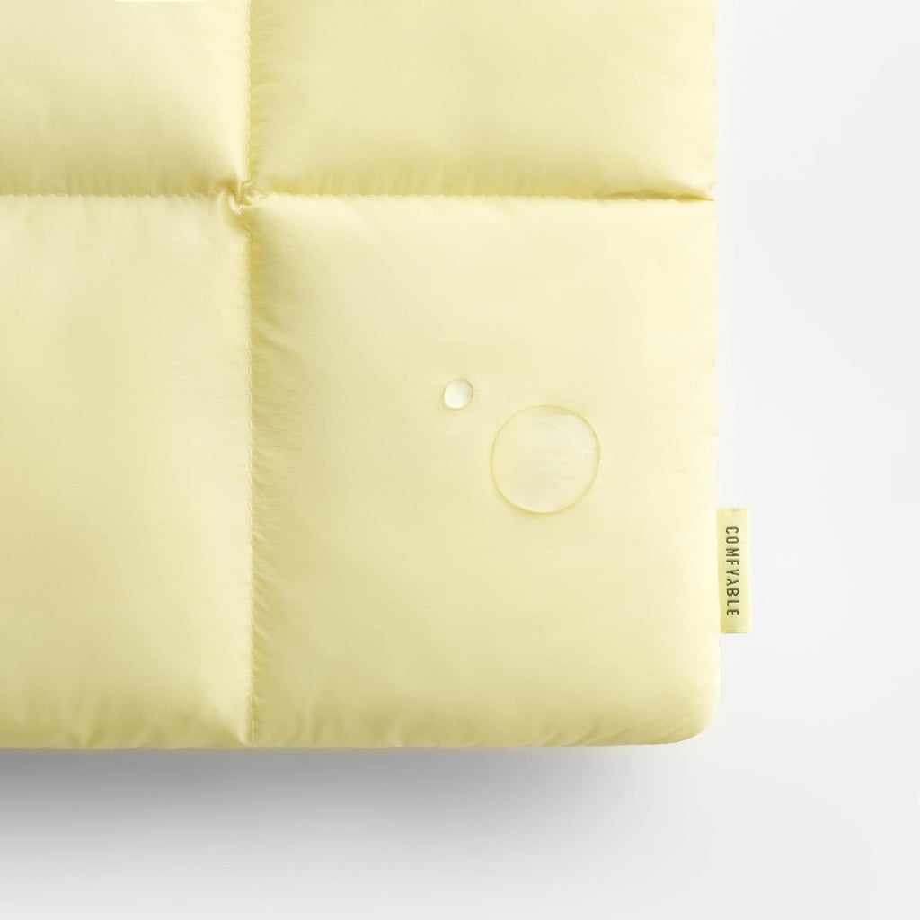Comfyable Puffy Laptop Sleeve 13 Inch 14 Inch, Quilted Puffer Laptop Carrying Case, Pillow Case Compatible with MacBook Air M4 2025 M3 M2 M1, MacBook Pro M4 Pro/Max, Butter Yellow