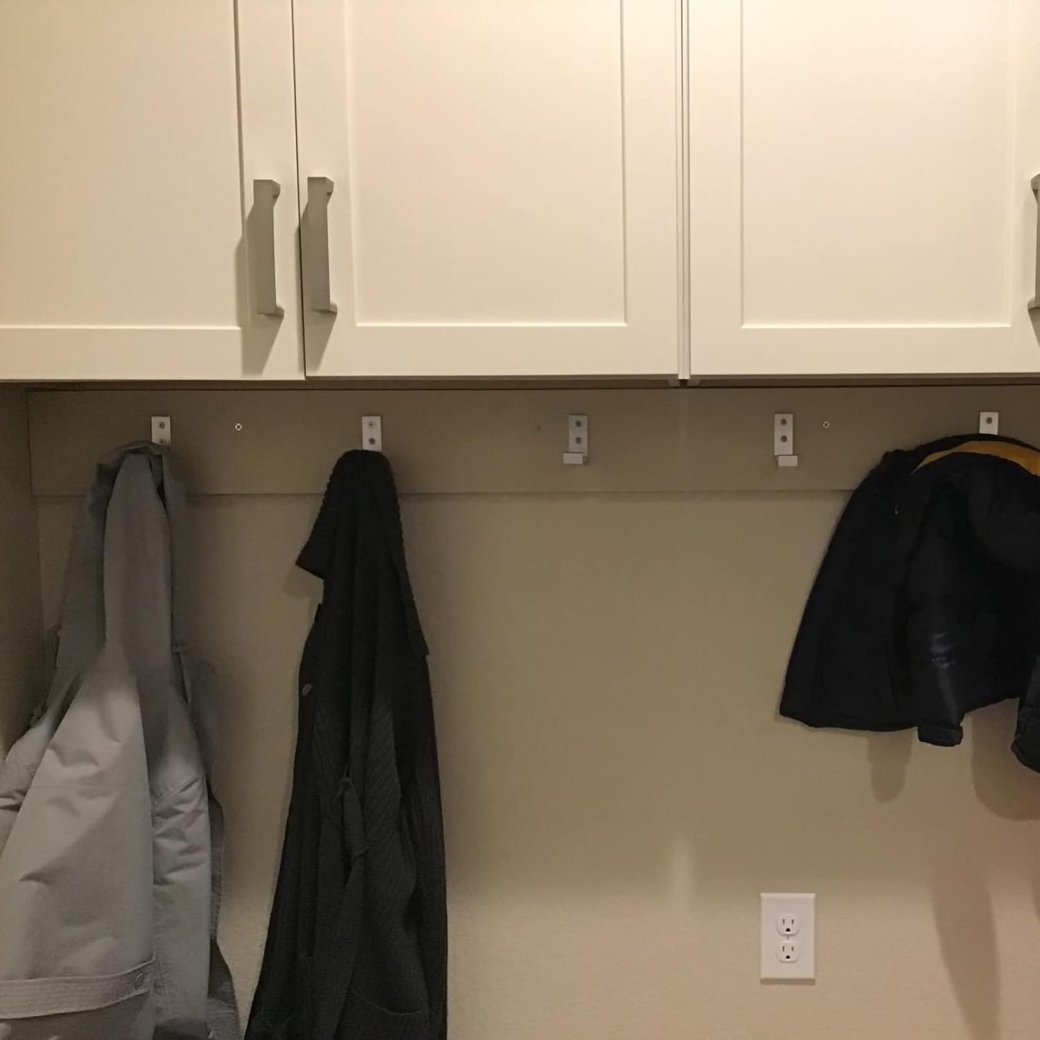Folding Coat Hooks, Wall Hooks for Hanging Aluminum Alloy Cloth Hanger Coat Hanger Headphones Holder Headset Wall Hanger Hook- Pack of 4 (Silver)