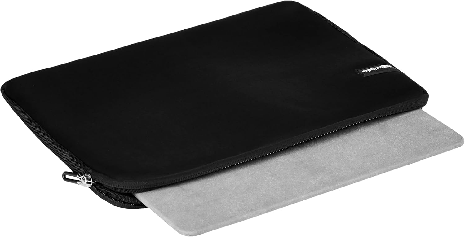 Amazon Basics 14 inch Laptop Sleeve, Compatible Protective Case with Zipper for MacBook Pro, MacBook Air - Black
