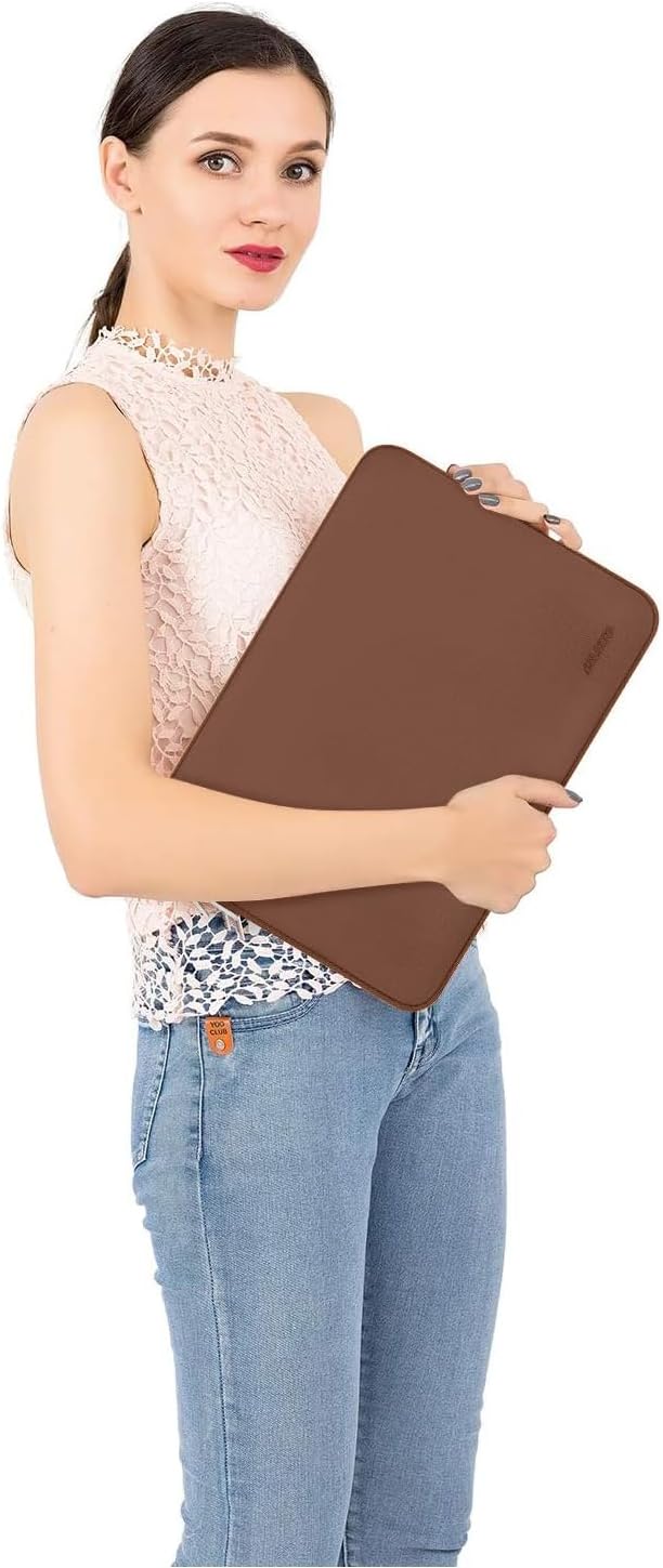 MOSISO Laptop Case 13.3 inch, 13-13.3 inch Laptop Sleeve Bag Compatible with MacBook Air/Pro 13/Pro 14 M5 M4 M3 M2 M1, HP Dell ASUS Lenovo, Neoprene Computer Sleeve Bag with Small Case, Caramel Brown
