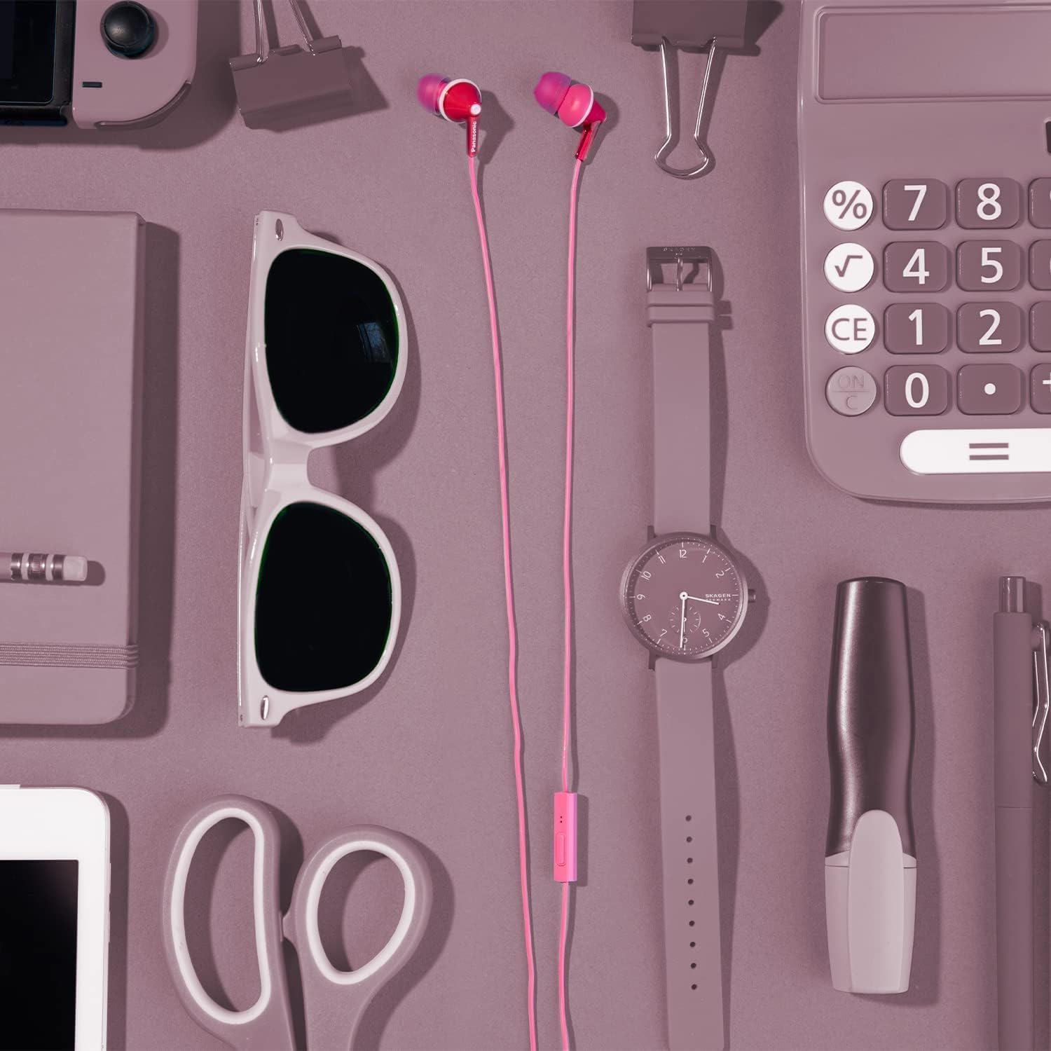 Panasonic ErgoFit Wired Earbuds With Microphone, 3.5mm Jack Wired Headphones with Mic and Call Controller, Ergonomic Custom-Fit Earpieces (S/M/L), for Phones and Laptops - RP-TCM125-P (Pink)