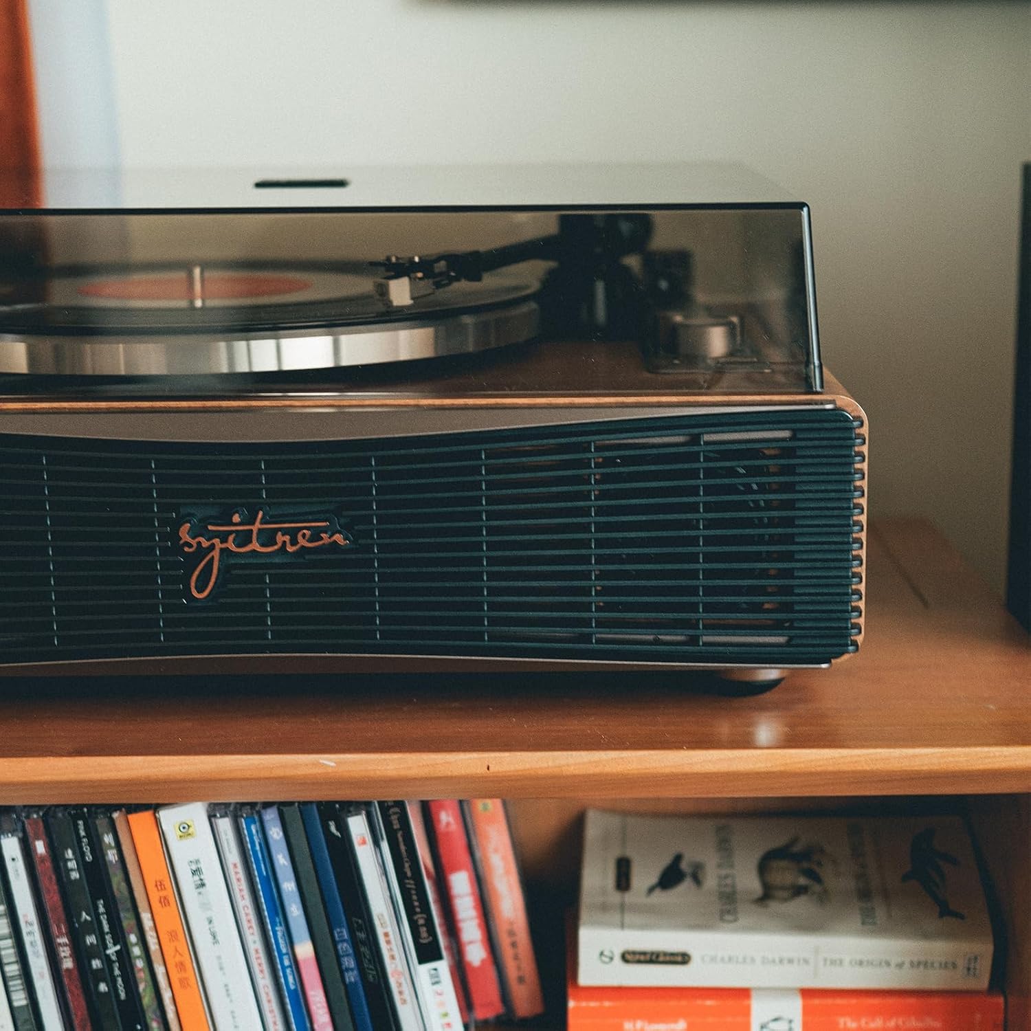 Paron Record Player Vintage Turntable for Vinyl Records with Built-in Speakers Bluetooth Retro Phonograph Wood Walnut