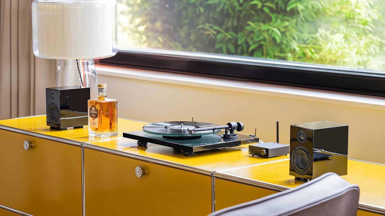 Pro-Ject T1 Evo BT Turntable with Bluetooth (High Gloss Black)