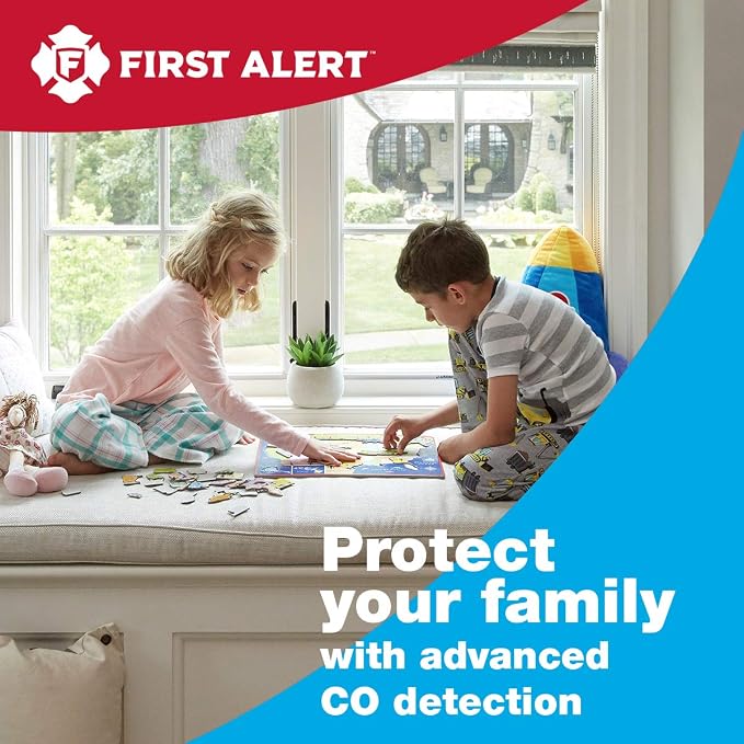 First Alert Carbon Monoxide Detector, Plug-In Alarm - Image 2