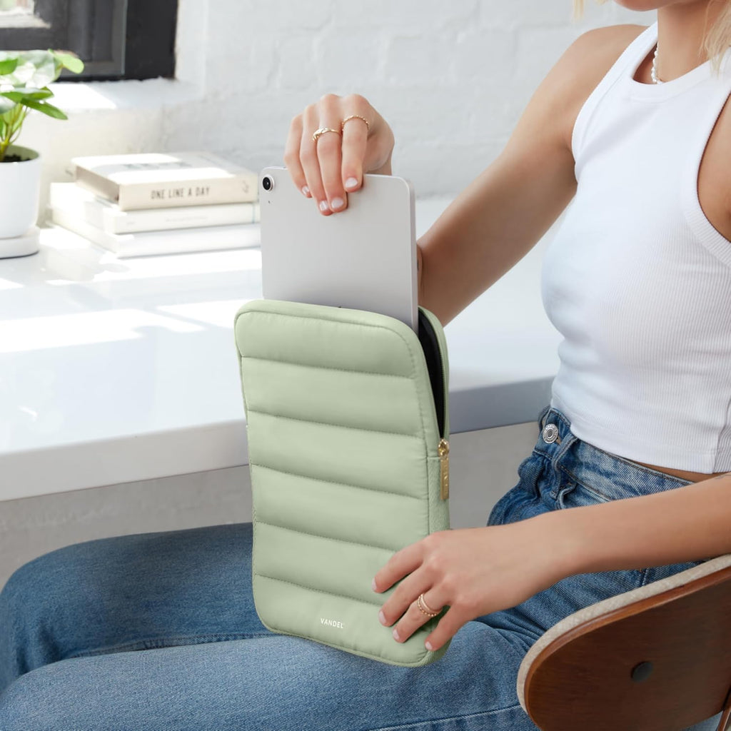 Vandel - The Original Puffy iPad Sleeve 9-11 Inch Tablet Sleeve, Green i Pad Case for Women and Men, Cute iPad Air Pouch, 9 10 Inch, 11 Inch Bag