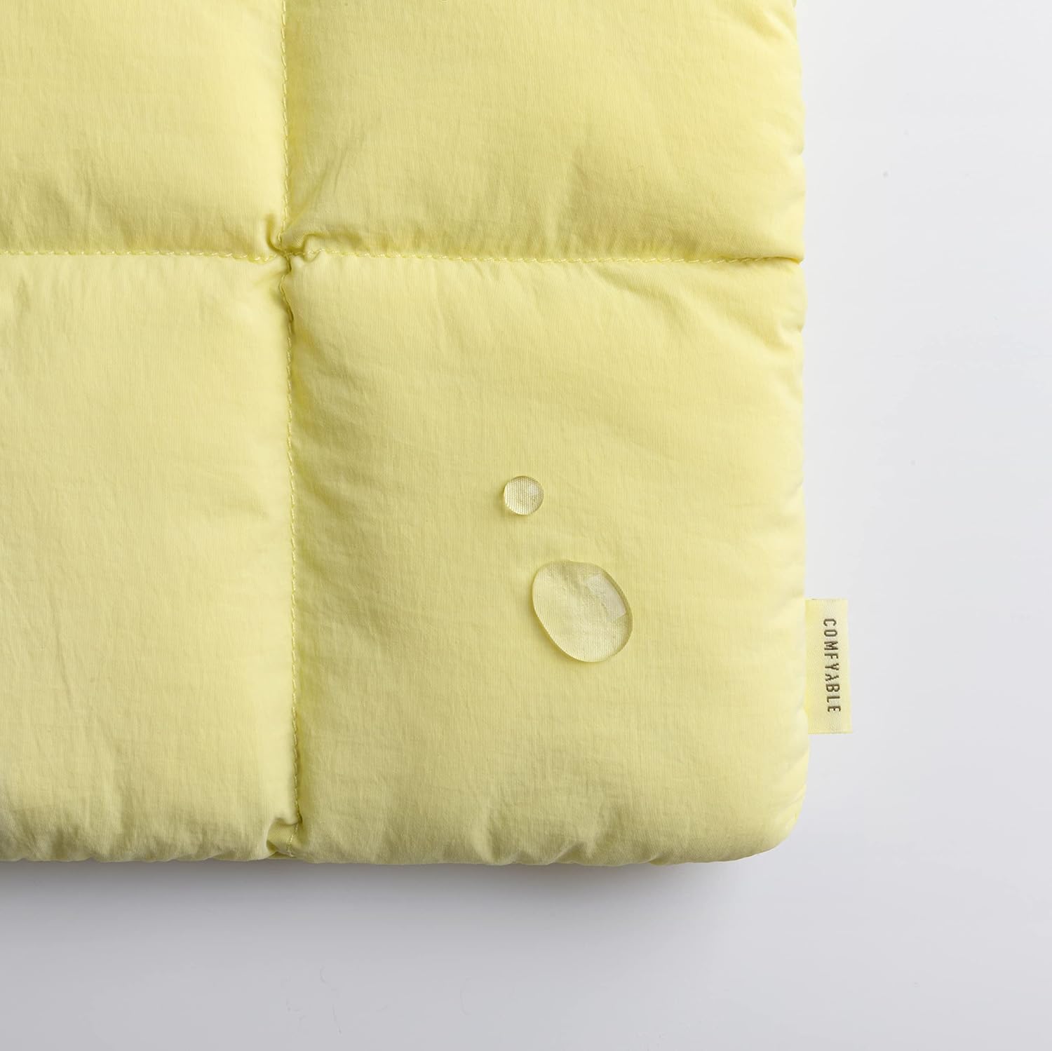 Comfyable Puffy Laptop Sleeve 13 Inch 14 Inch, Quilted Puffer Laptop Carrying Case, Pillow Case Compatible with MacBook Air M4 2025 M3 M2 M1, MacBook Pro M4 Pro/Max, Yellow