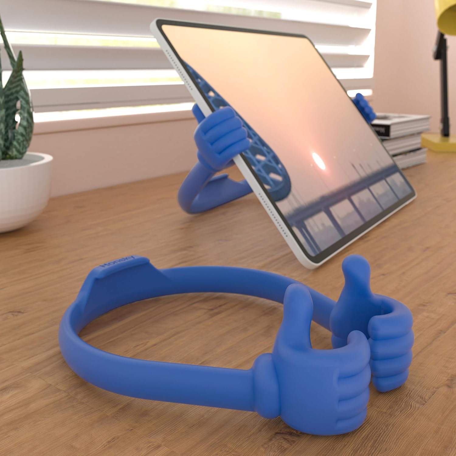 Honsky Thumbs Up 2 Pack Tablet Stand, Universal Holder for Desk, Lazy Display Stands, Stocking Stuffer Ideas, Cute Blue/Black