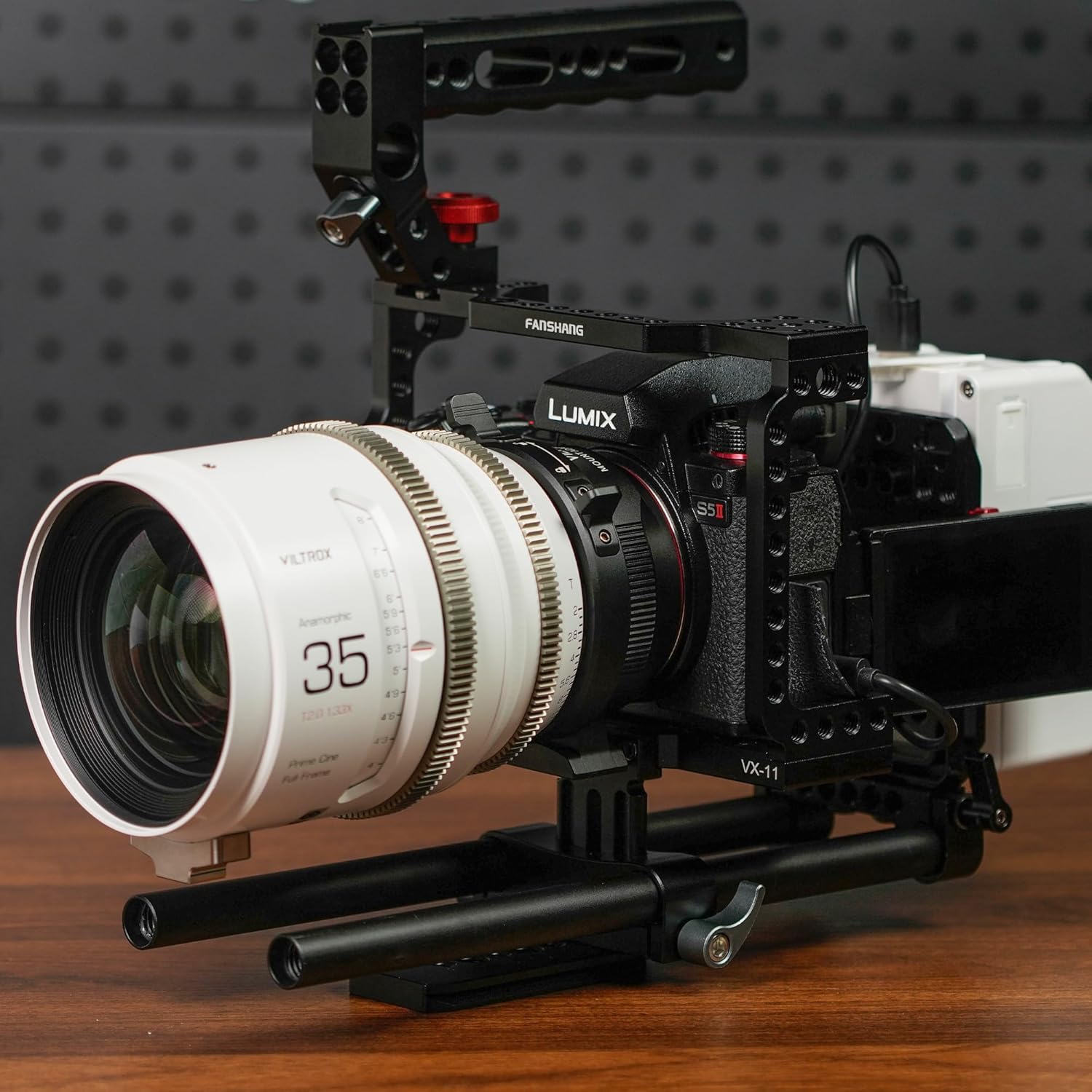 VILTROX PL-L Lens Mount Adapter Ring Compatible with PL Lens to L Mount Camera Panasonic S1 S1R S1H S5/Leica SL SL2 CL TL/Sigma FP DSLR Cameras, with Two caps, Detachable Ring Base