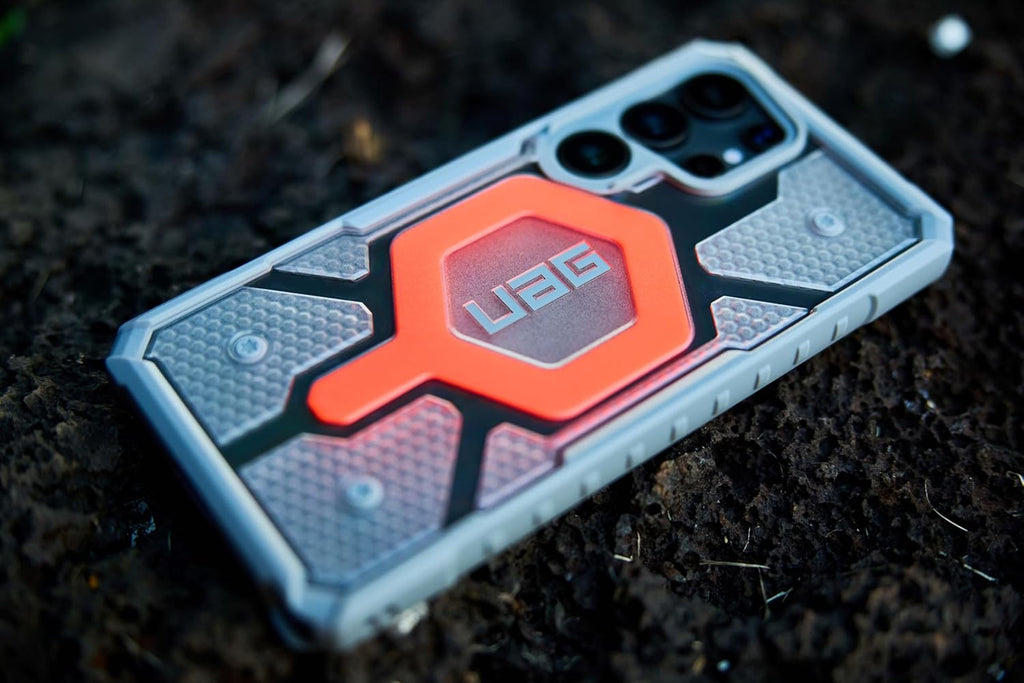 URBAN ARMOR GEAR UAG Designed for Samsung Galaxy S25 Ultra Case 6.9" Pathfinder Clear Bundle with Wrist Lanyard - Compatible with Magnetic Charging Luminous Glow in The Dark Cover, Active Lava