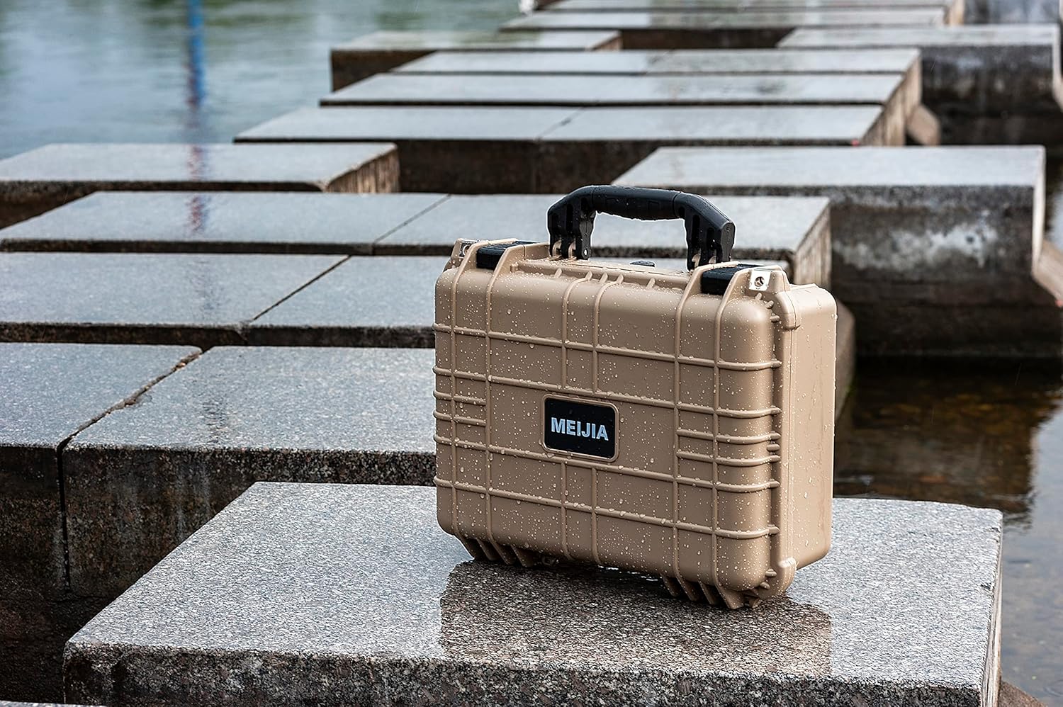 MEIJIA Portable All Weather Waterproof Camera Case With Foam,Fit Use of Drones,Camera,Equipments,Pistols,15.98x12.99x6.85inches